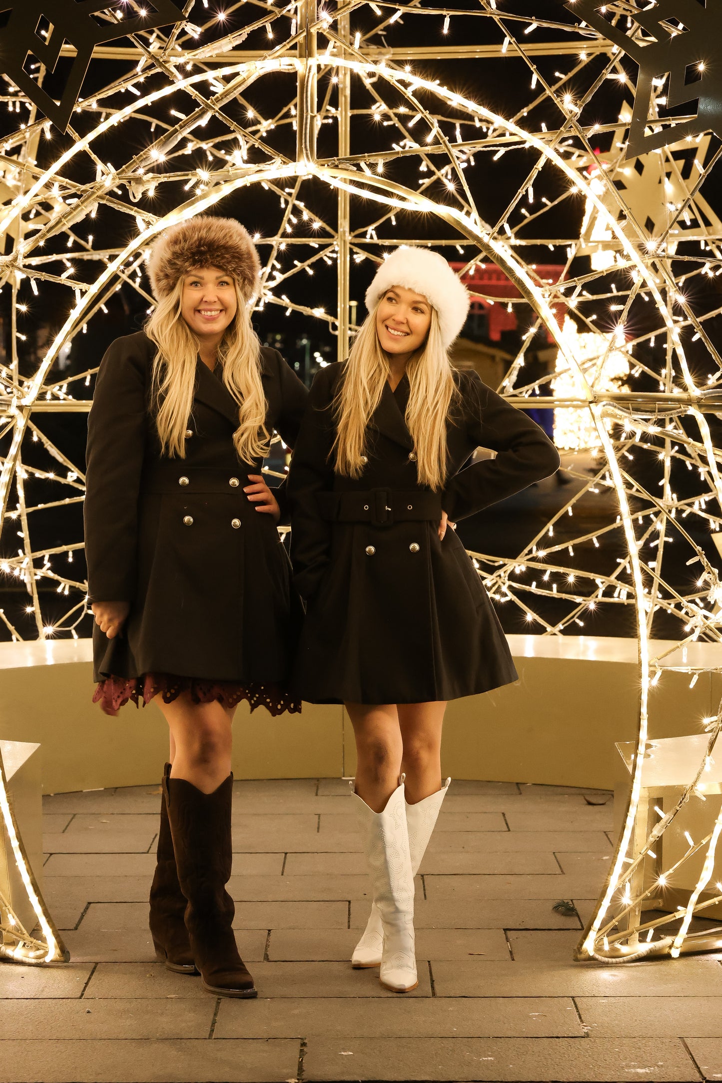 Madelene Kåpe - Black