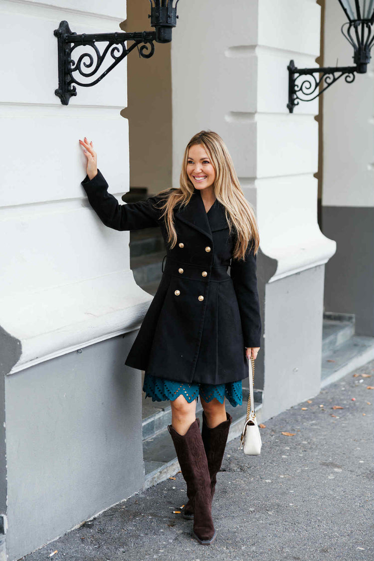 Madelene Kåpe - Black