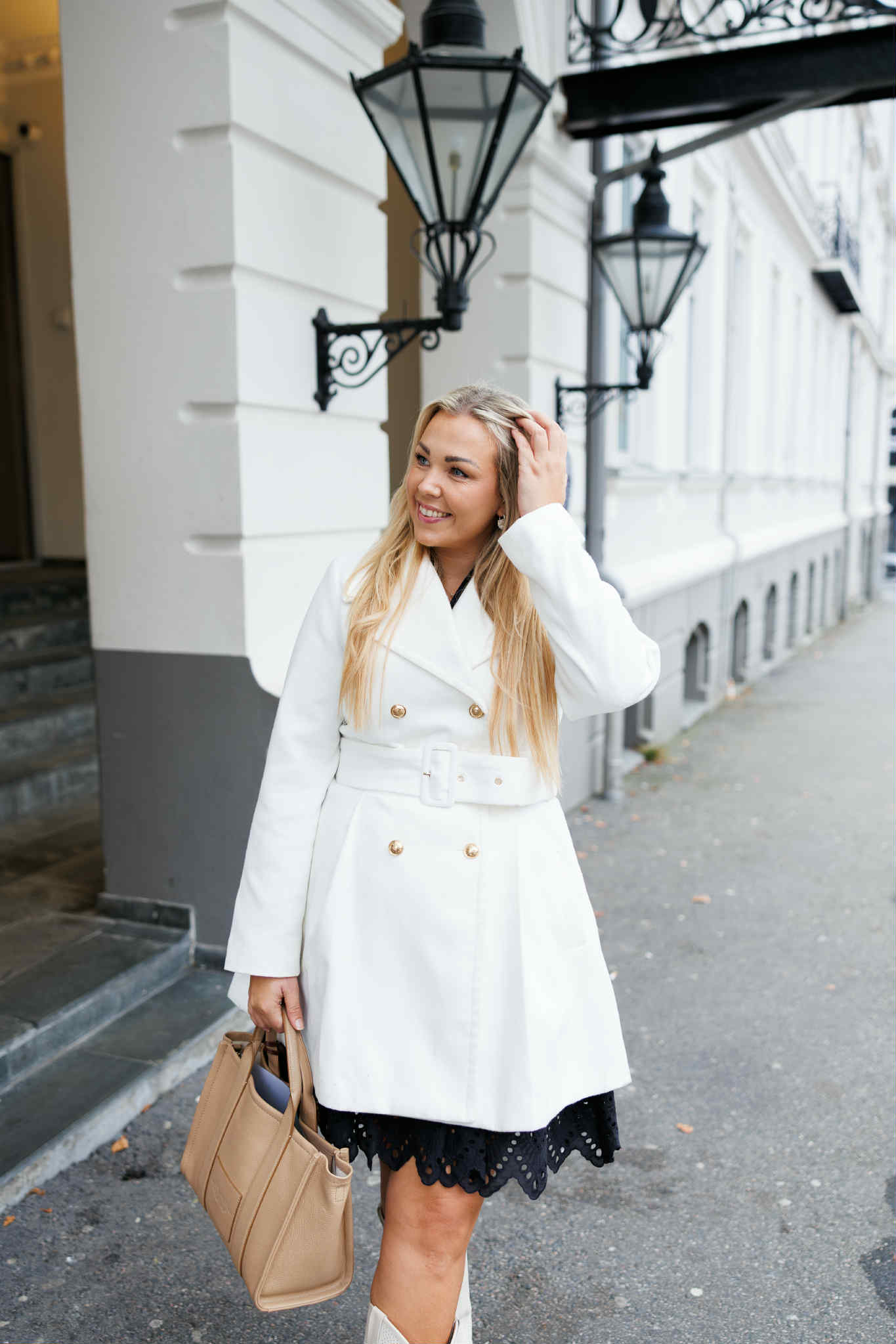 Madelene Kåpe - Cremé