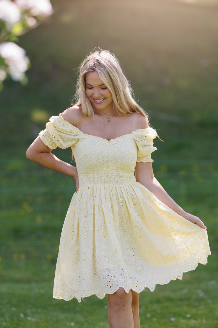 Monica dress - Light Yellow